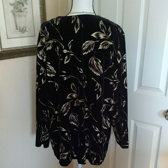 J.B.S top - Picture 2 of 7